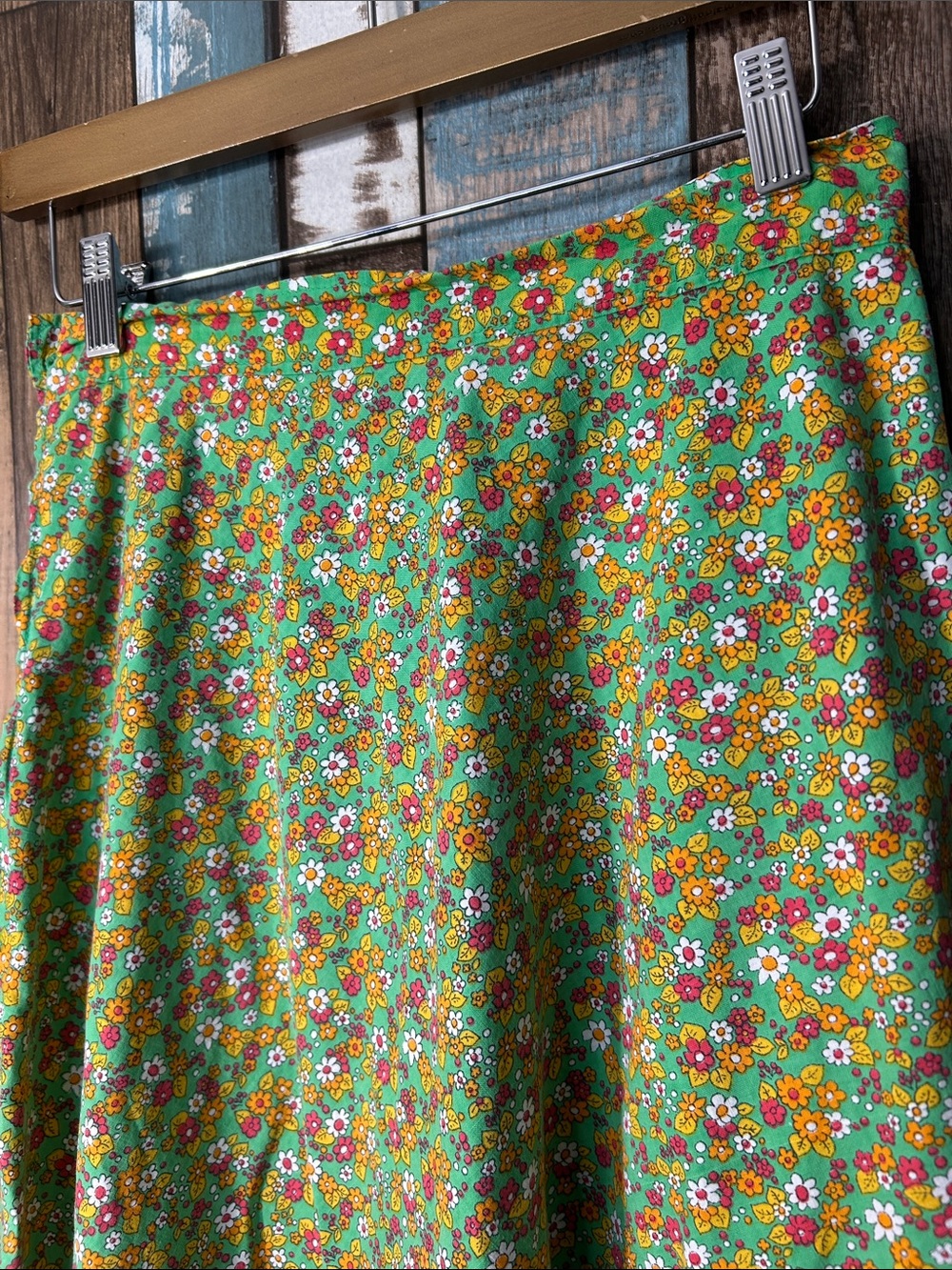 Vintage floral cotton  Skirt with Ruffle Hem - Picture 12 of 15